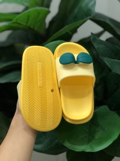 Dép lá mầm cho bé yêu
