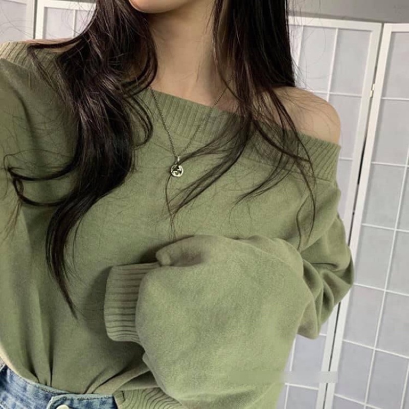 Áo len lệch vai xinh xắn