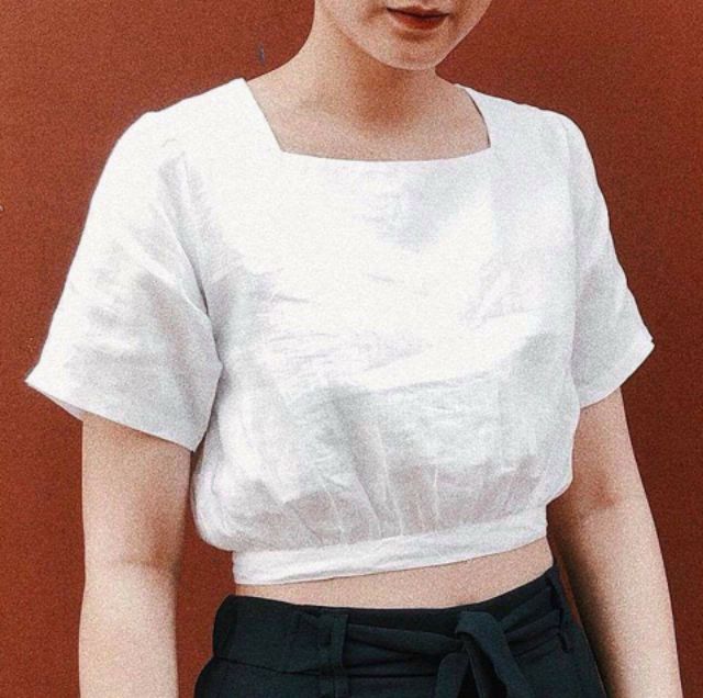 ÁO CROPTOP HER CỘT NƠ SAU