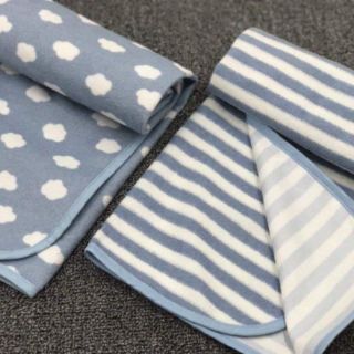 Khăn chống thấm xuất nhật(250k/combo 2 cái)