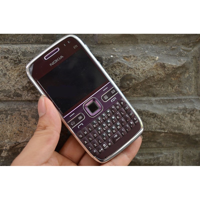 ĐIỆN THOẠI E72 WIFI ZIN CHÍNH HÃNG