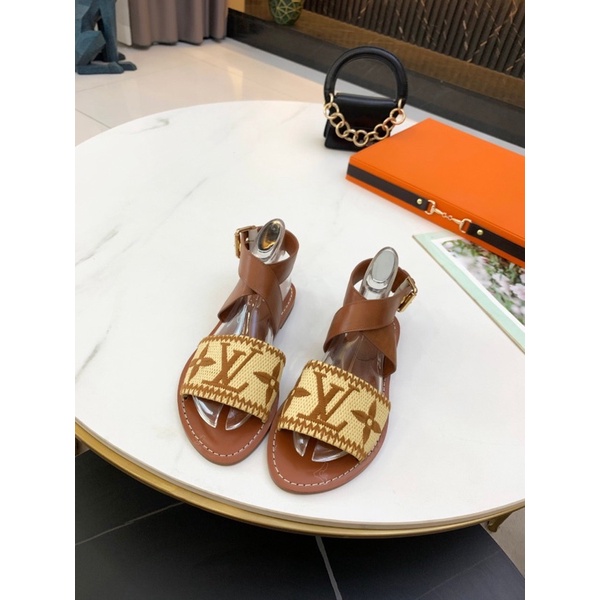 Sandal nữ Louis Vuitton LV da thật cao cấp phối quai cói mẫu mới 2021