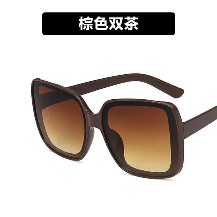 kính râm mắt vuông hot trend 2020 | BigBuy360 - bigbuy360.vn