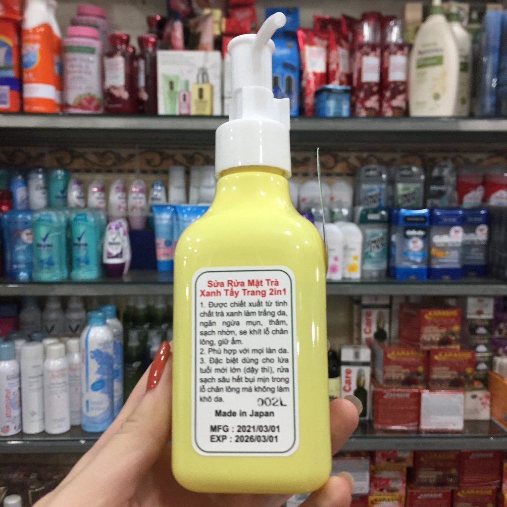 Sữa Rửa Mặt Karashe Trà Xanh Tẩy Trang 2in1 150ml