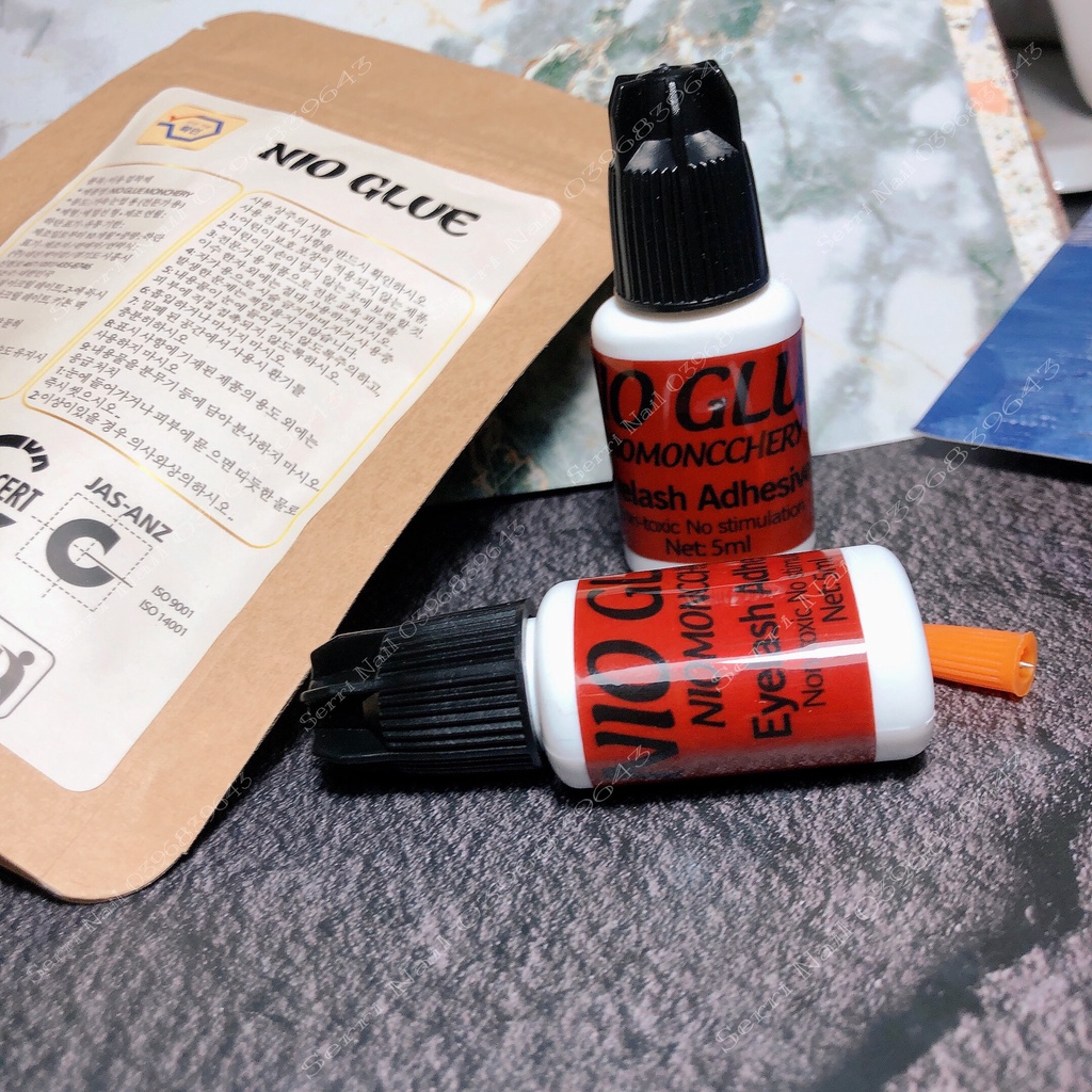Keo Nối Mi Không Cay NIO GLUE Chai 5ml | BigBuy360 - bigbuy360.vn