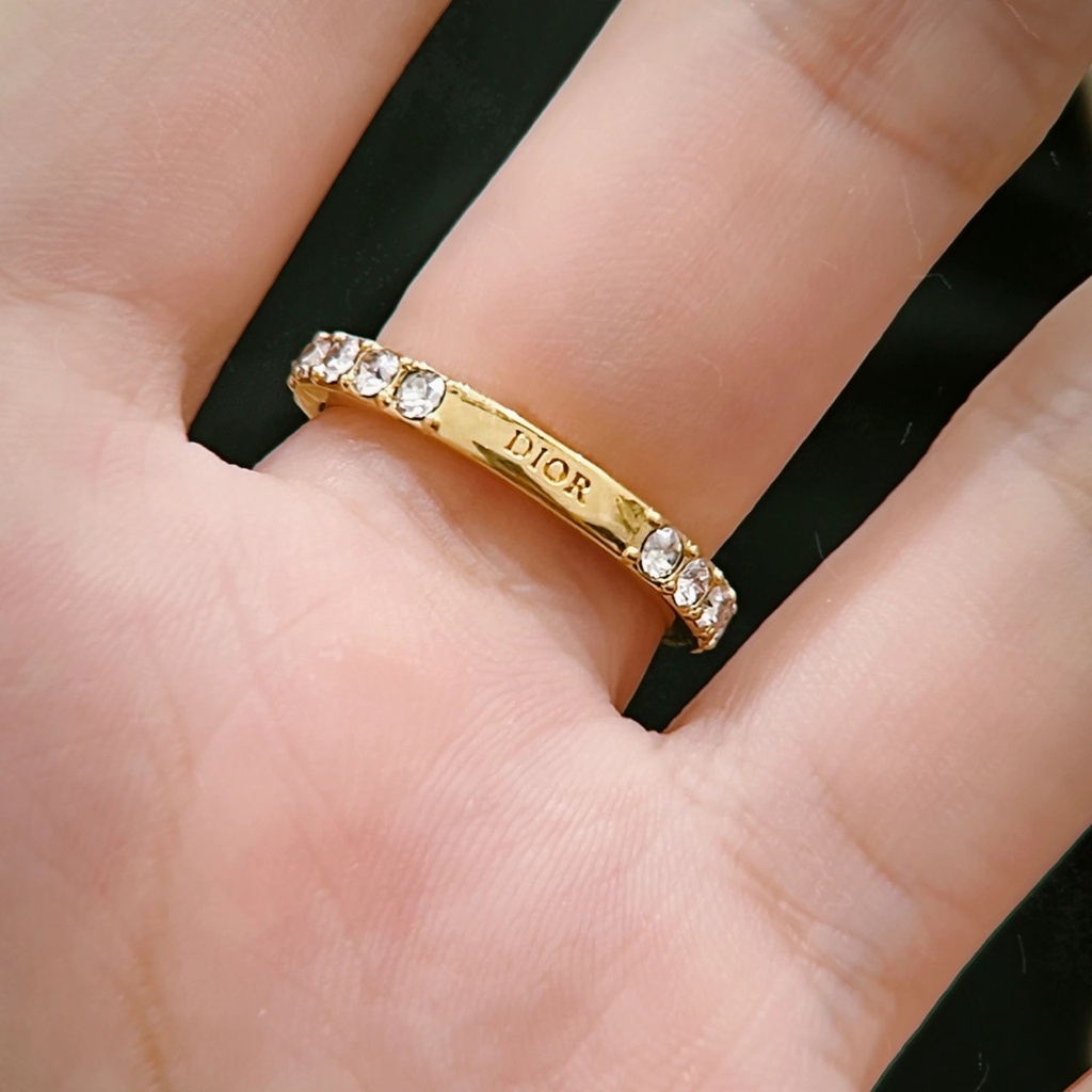 Nhẫn Cưới Khắc Chữ logo Thời Trang