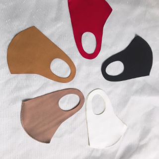 Khẩu trang poly 2 da