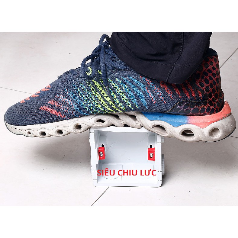 ĐẾ Ổ ĐIỆN ÂM TƯỜNG CHO Ổ CẮM ĐIỆN VUÔNG CAO CẤP