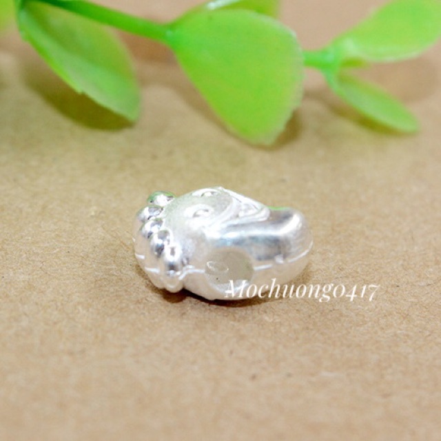 Charm bạc bàn chân vui vẻ - MH141