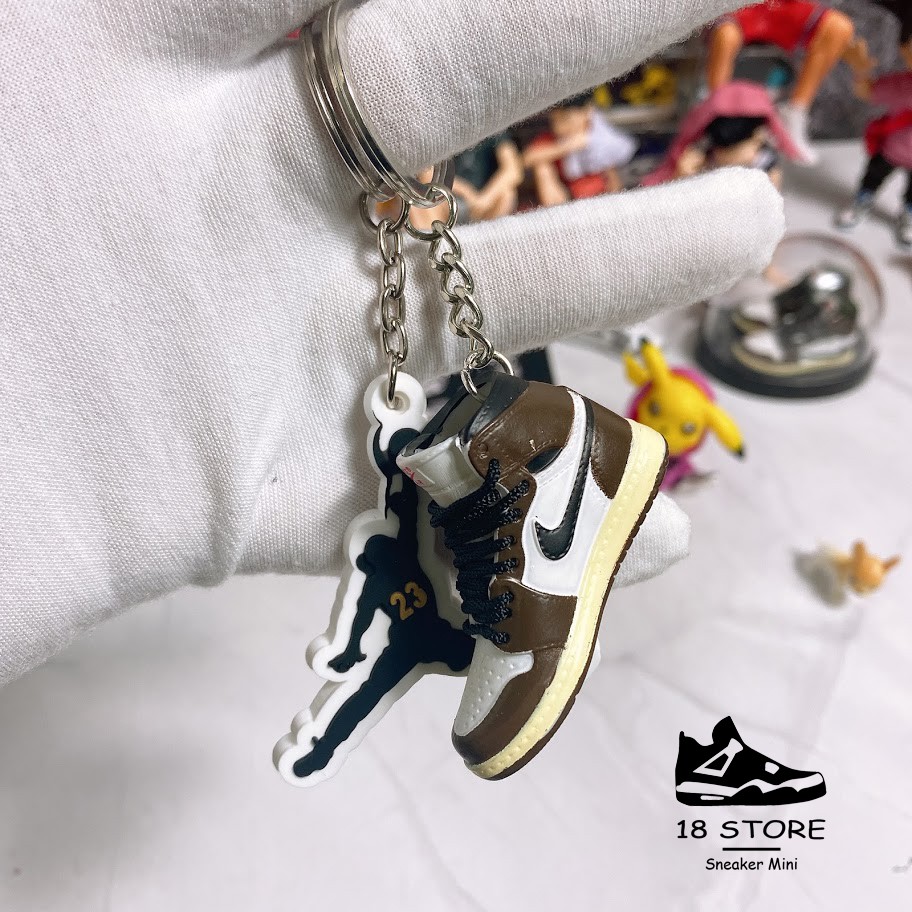 Móc Khóa Giày Jordan  - Mô Hình Giày Sneaker Tỉ lệ 1/6