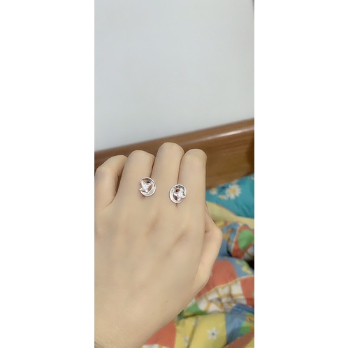 Khuyên tai trăng hoa cúc họa mi trắng bạc ta