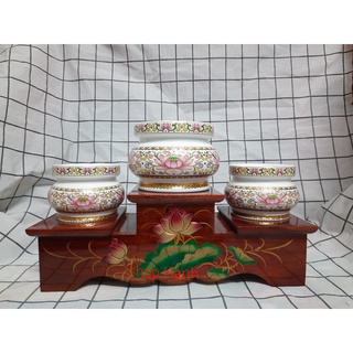 Đế kê bát hương tam cấp chạm sen