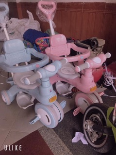 Xe đạp 3 bánh có tay đẩy
