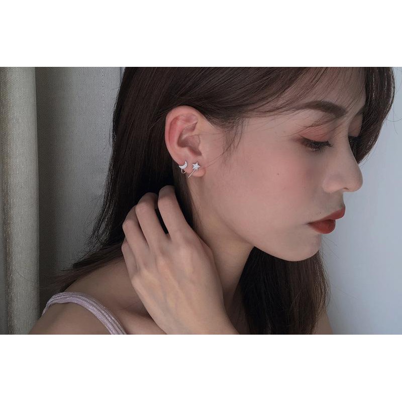 Khuyên tai trăng sao uốn vòm thời trang nữ xinh xắn