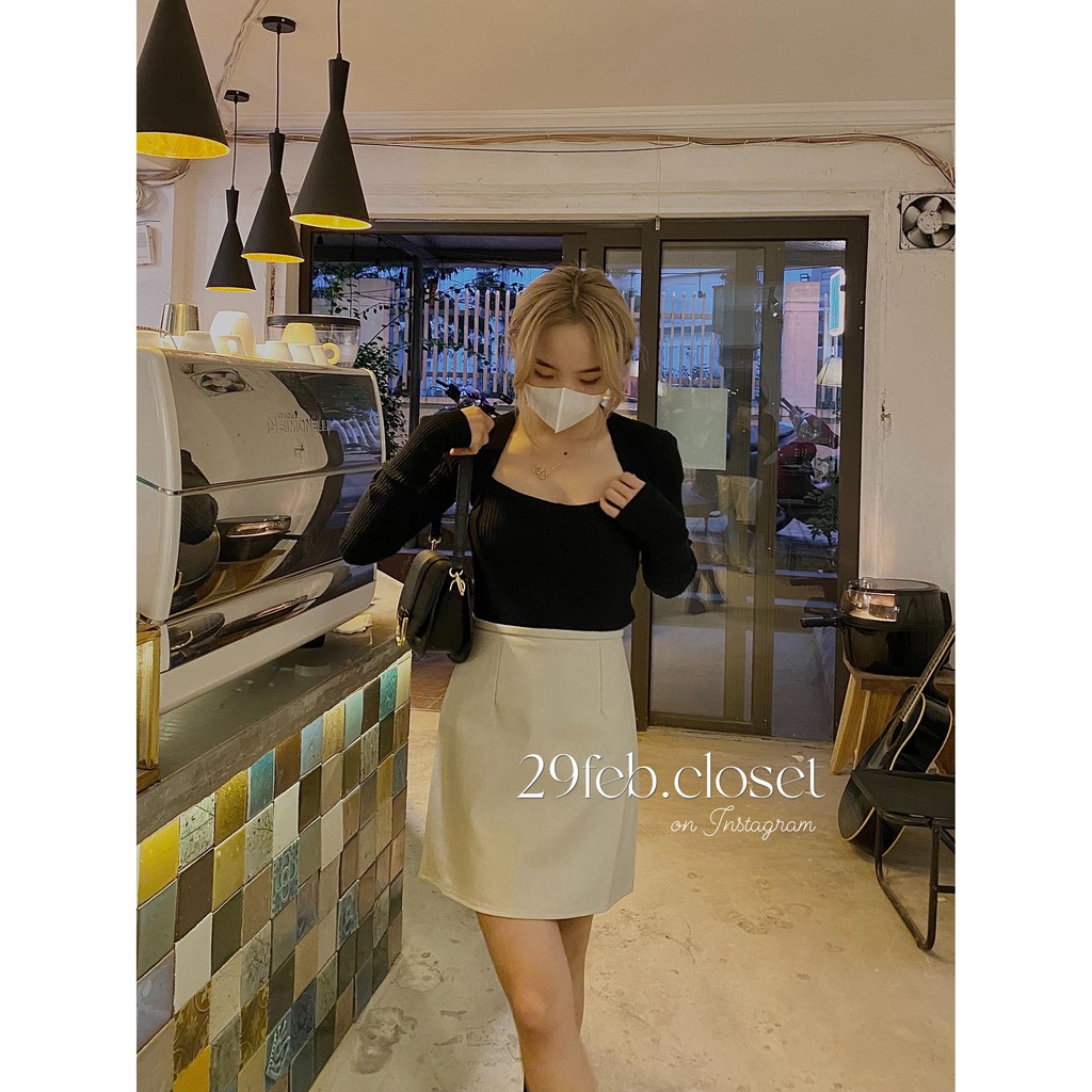 [Ảnh thật/video 29feb] Chân váy da lì chữ A basic - 8683