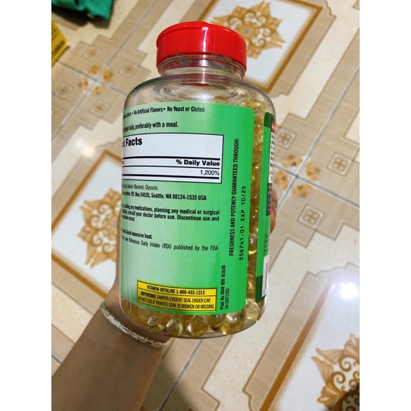 Vitamin E kirkland đẹp da ( tách lẻ 10 viên) date 09/26