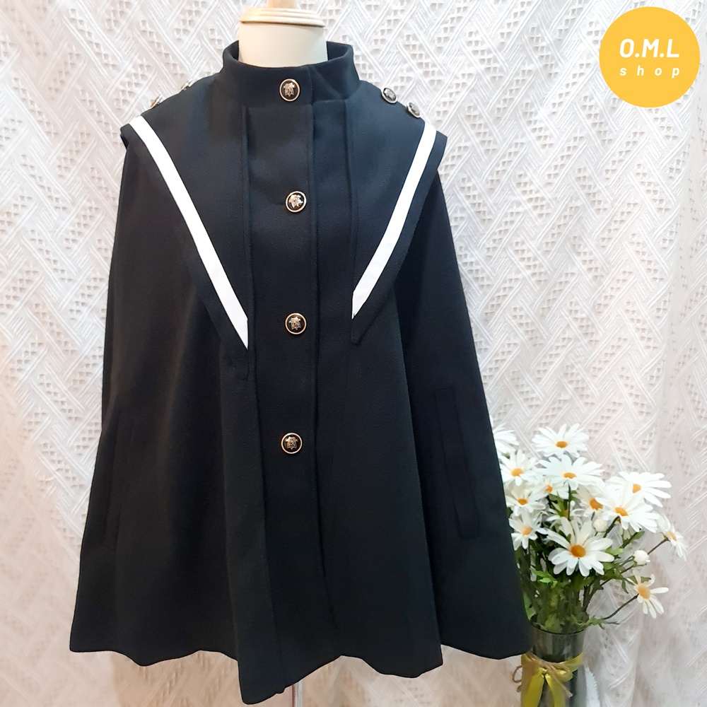 Áo khoác cape đen cổ viền trắng thời trang cá tính sang chảnh