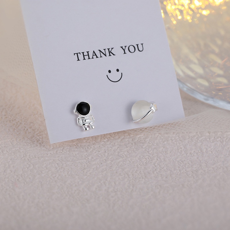 Khuyên Tai Bạc Hình Phi Hành Gia Đính Đá Opal Dễ Thương