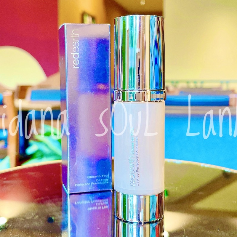 Kem nền dạng tinh chất serum che phủ khuyết điểm hoàn hảo Red Earth Close To You Foundation