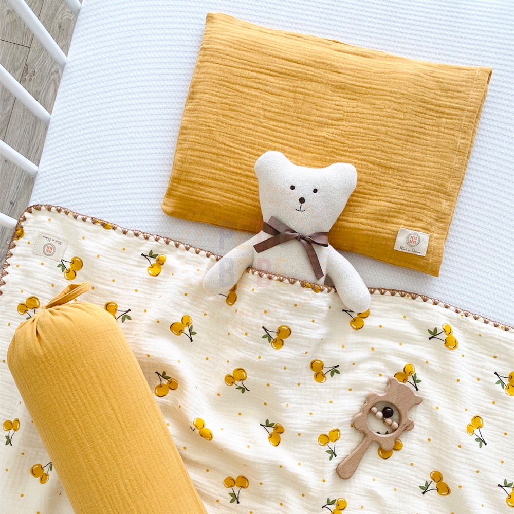 Gối mỏng lót đầu bé sơ sinh PETIT BEBE muslin thấm hút thoáng khí màu trơn