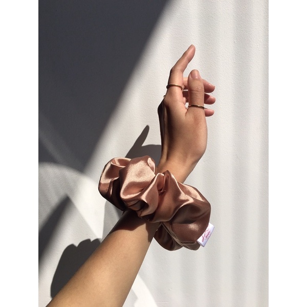 TINA - Dây chun buộc tóc Satin Scrunchies Handmade I Gold palette