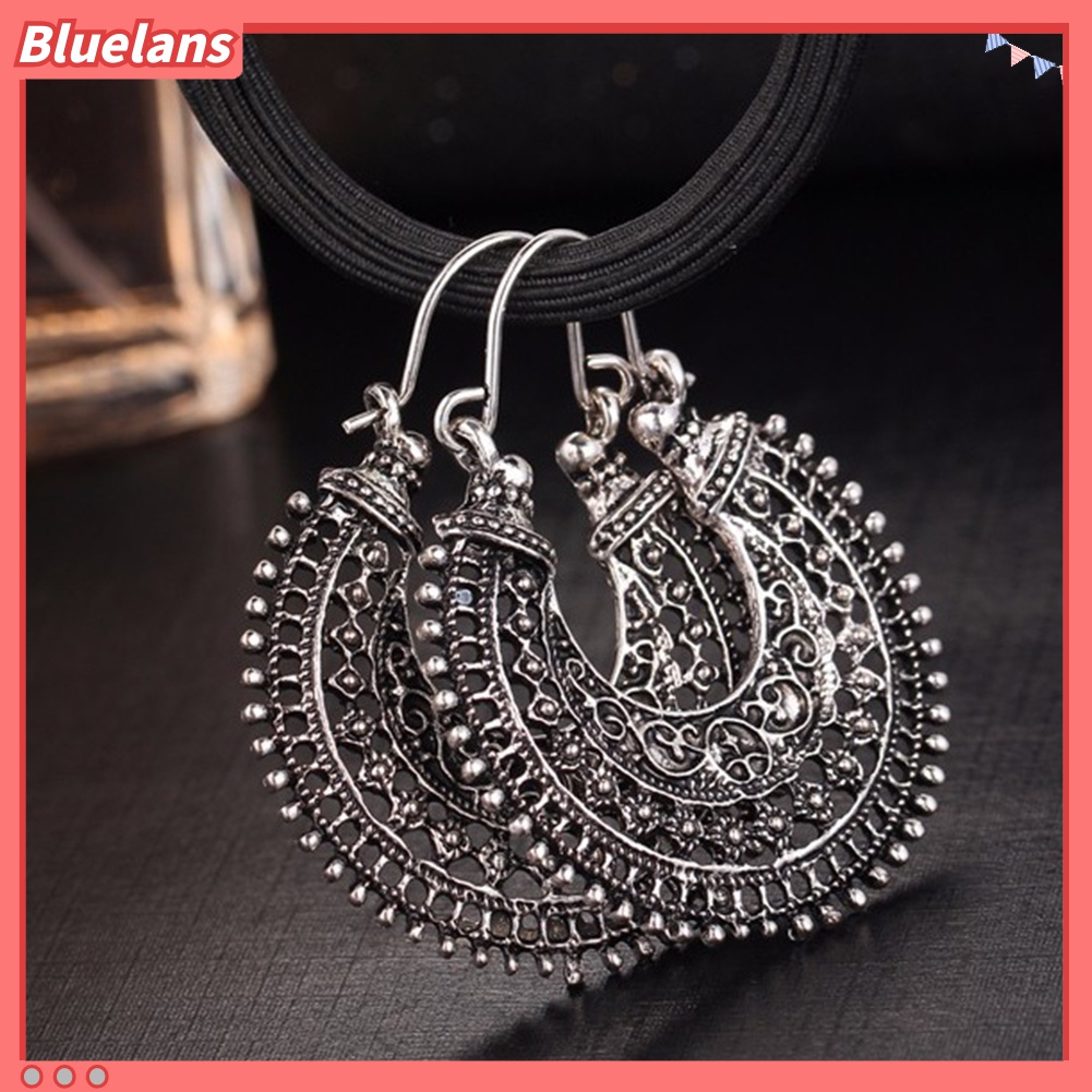 Hoa tai kiểu dáng chữ U viền tua rua thời trang độc đáo