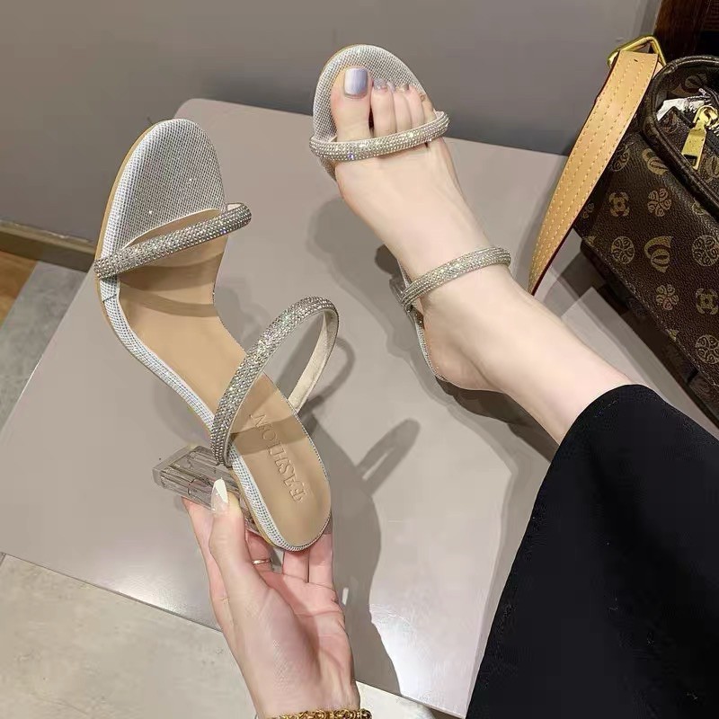 (ORDER) Guốc cao gót 8cm quai mảnh tán đá BIZE SIZE 35-42