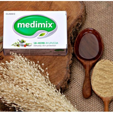 xà phòng Medimix trị các bệnh da liễu 18 loại thảo mộc 75gr