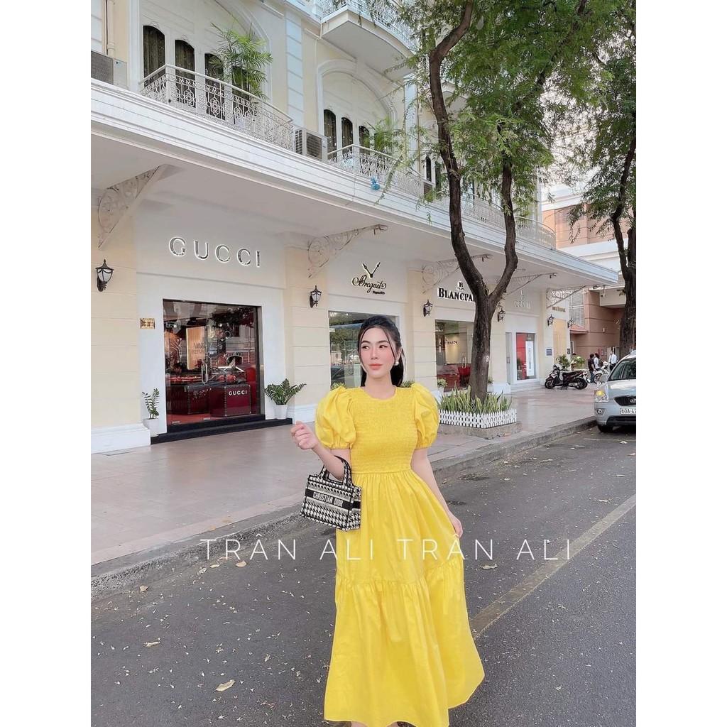 Đầm xoè tay phồng chạy moking tùng lớn phong cách tiểu thư điệu đà
