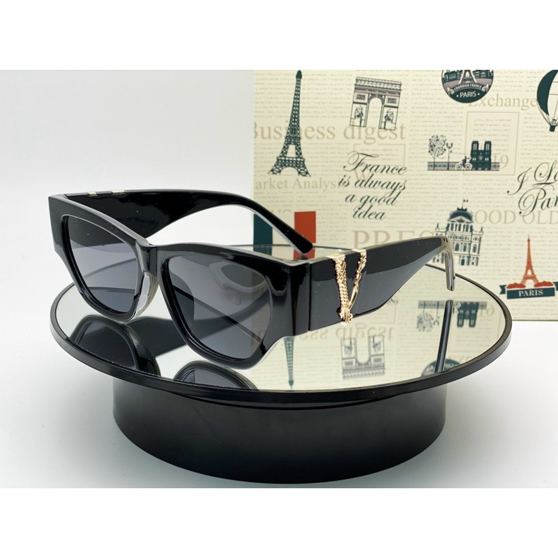 Kính Versace chữ V mix trendy