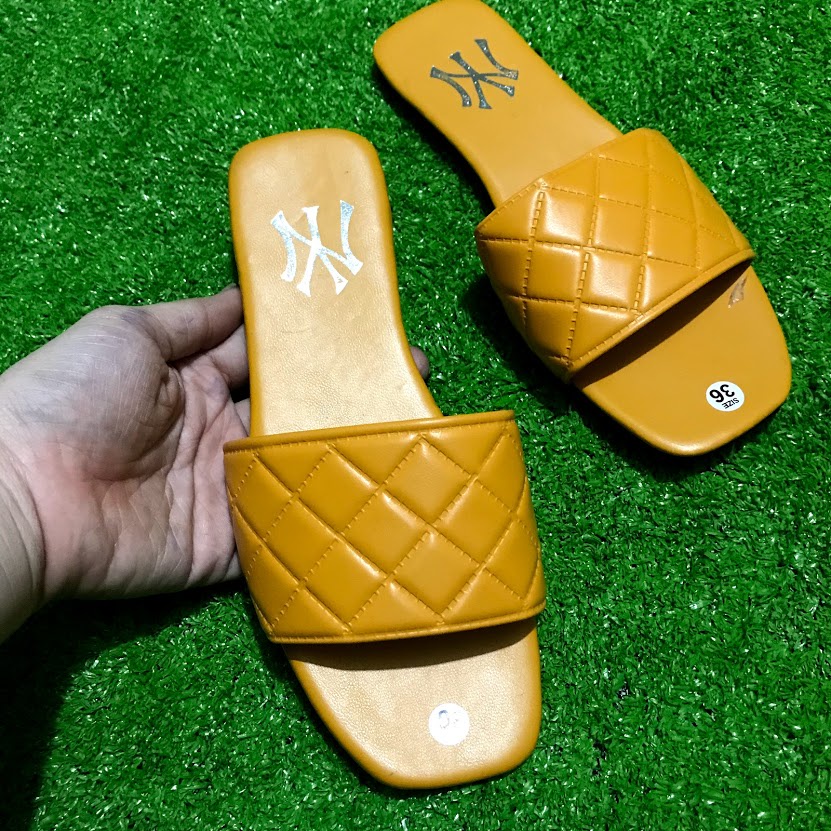 Dép quai ngang nữ MSG151