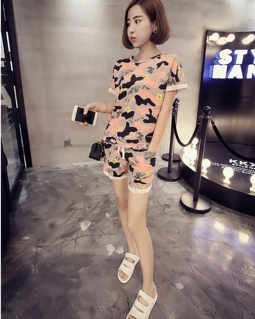 Bộ đồ thể thao nữ hoạ tiết sao da báo MS 03