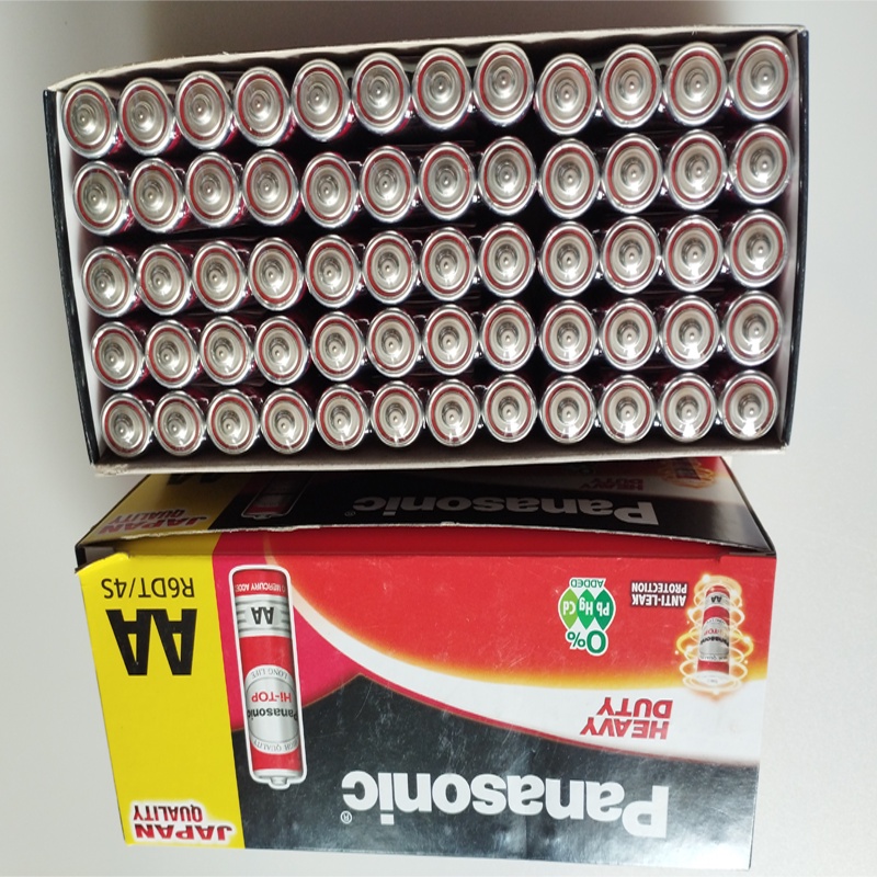 Pin AA Panasonic Đỏ - Dung lượng pin dùng lâu.