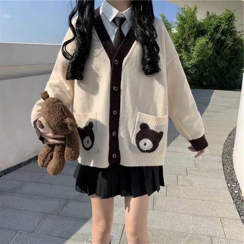 Áo len cardigan hình gấu . Hàng QC