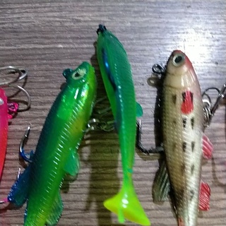 combo2 con Mồi Mềm có sẵn lưỡi  Câu Cá Lóc