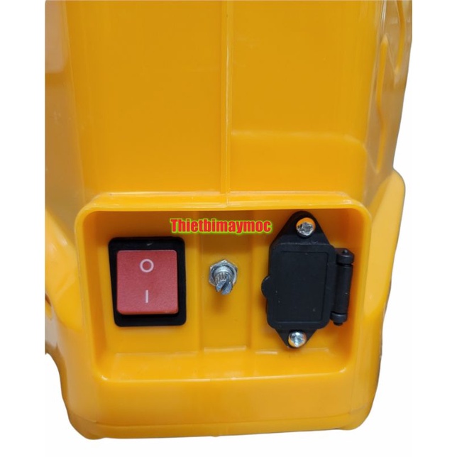 Bình xịt điện phun thuốc BOSS 20L công nghệ Nhật bản ( Giá rẻ chất lượng cao )