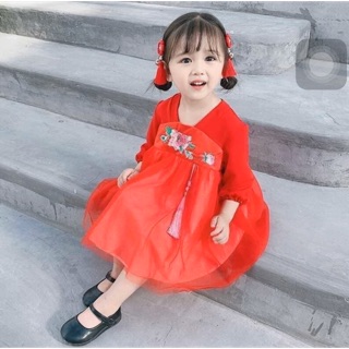 Váy đỏ xinh diện Tết cho bé ( kèm ảnh thật trải và ảnh khách mặc)