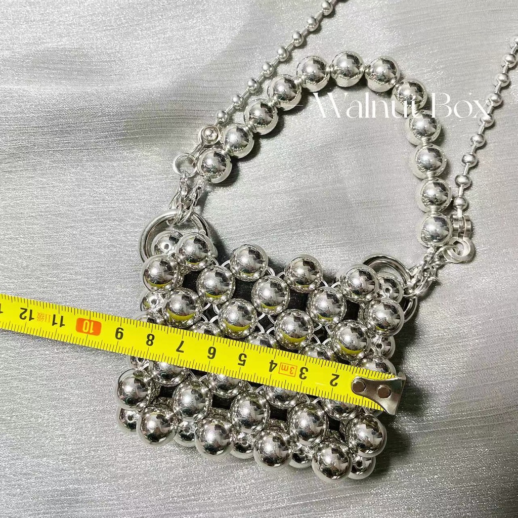 Túi Đựng Son Môi Kết Cấu Kim Loại Đính Hạt Thủ Công