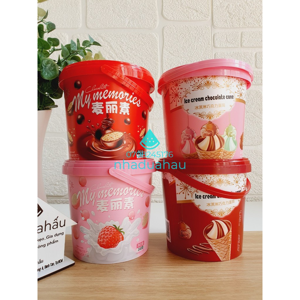 Một xô kẹo trà sữa trân châu 2 vị/ bánh macaron 2 vị hiệu BX Đài Loan 208/238g
