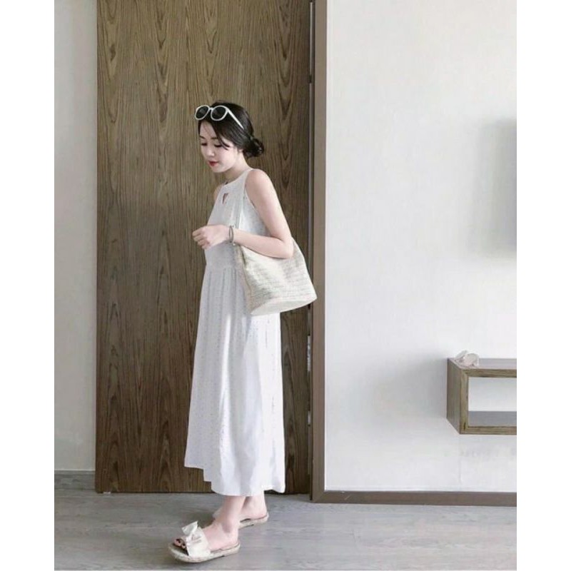 Kính mát thời trang V viền trắng HOT | BigBuy360 - bigbuy360.vn