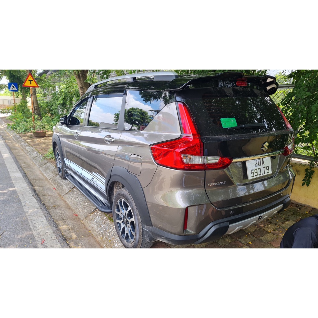 Bậc lên xuống, bệ bước chân cho SUZUKI XL7 mới nhất