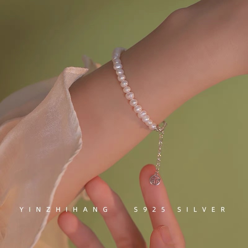 Vòng tay ngọc trai nhân tạo đồng xu may mắn