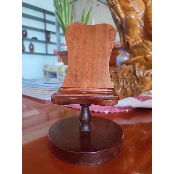 Giá đỡ điện thoại, kệ đỡ điện thoại bằng gỗ Tràm có thể xoay 360 độ