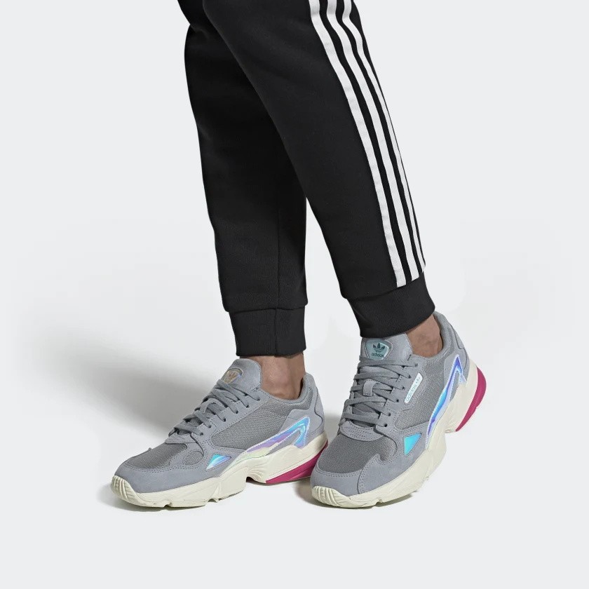 Giày Nữ Adidas 🔥FREESHIP🔥 Adidas Falcon Light Grey Chính Hãng - Giày Adidas Nữ Falcon Xám Hologram Cực Xinh [EG2676]