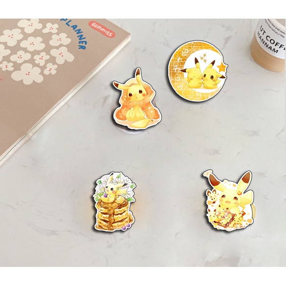 kẹp điện thoại mica tonton KMC5 giá đỡ cute totoro vô diện chuột vàng shin one piece sumikko jinbeisan kero CCS