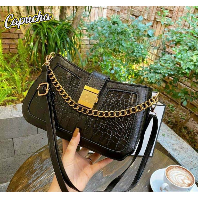 Túi xách nữ đeo vai đeo chéo phối xích vân cá sấu tuyệt đẹp Capucha T39