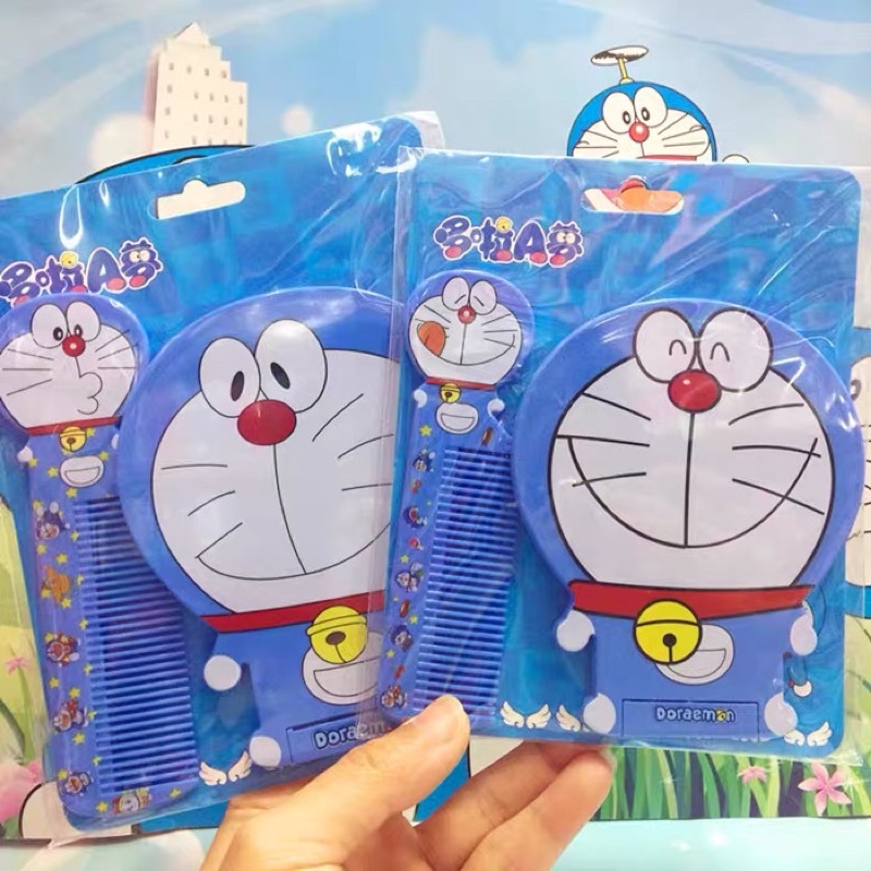 Gương trang điểm bỏ túi kèm lược Doraemon