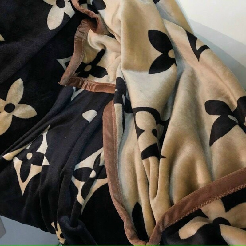 Chăn tuyết nhung thương hiệu cao cấp, Mềm tuyết nhung siêu mềm mịn SHOP vux thị thơm