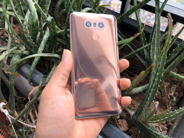 Điện thoại LG G6 64GB, Ram 4GB, Nguyên hộp, đẹp như mới.