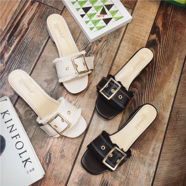 Hàng order Dép quai to